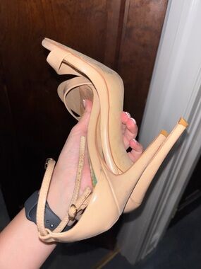 Steve Madden very worn heels